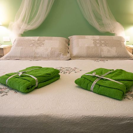 Bric A Brac Bed & Breakfast Florence Exterior photo